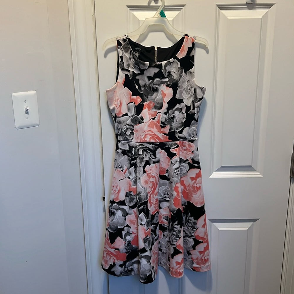 alfani women’s small dress